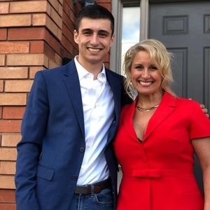 Meet your Posher, Austin